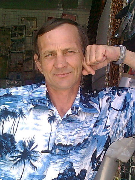 Виктор Иванов