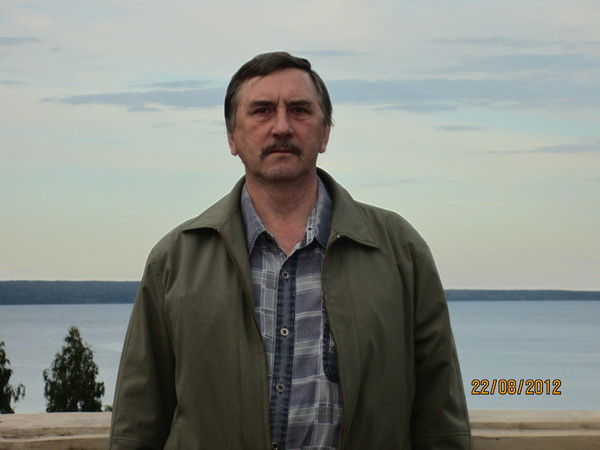 Александр Сарычев