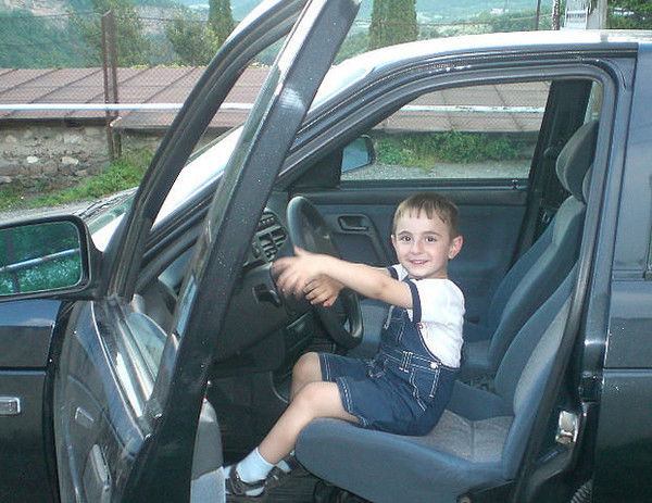 Ашот Адамян