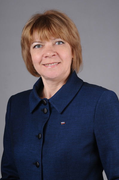 Елена Гатина