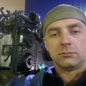 Игорь Ахметов