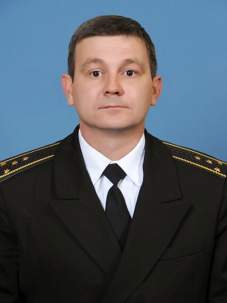 Денис Ефременков