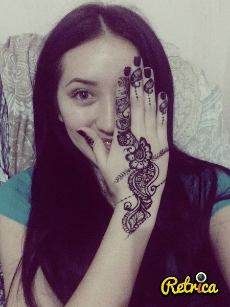 Альмира Керимова