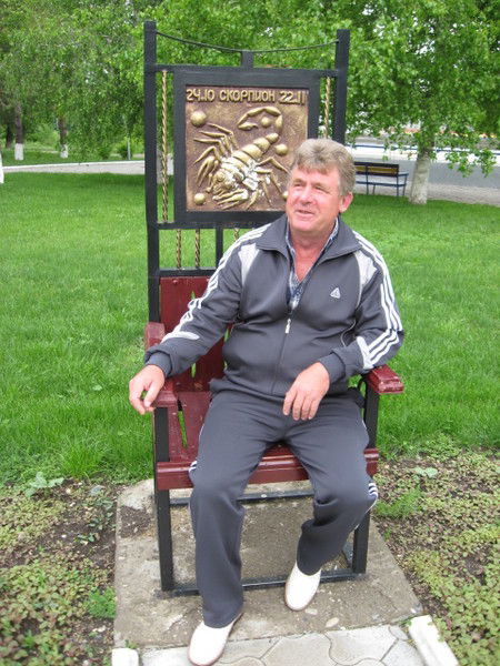 Валера Смольняков