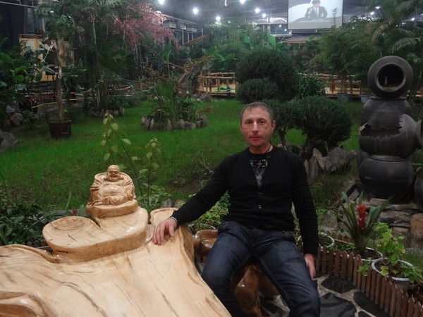 Дмитрий Нечаев