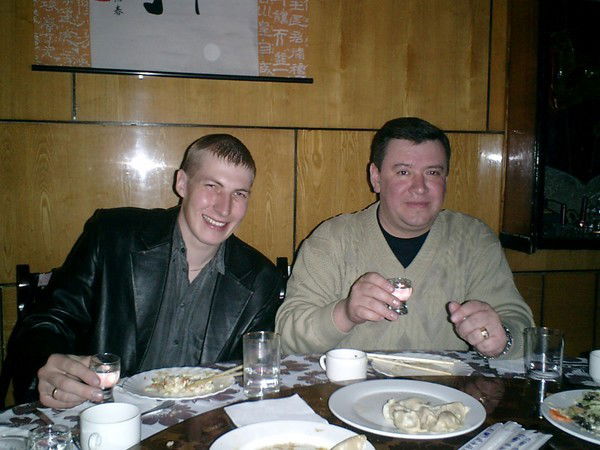 Денис Попов