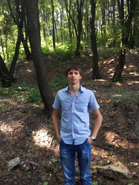 Антон Григорев