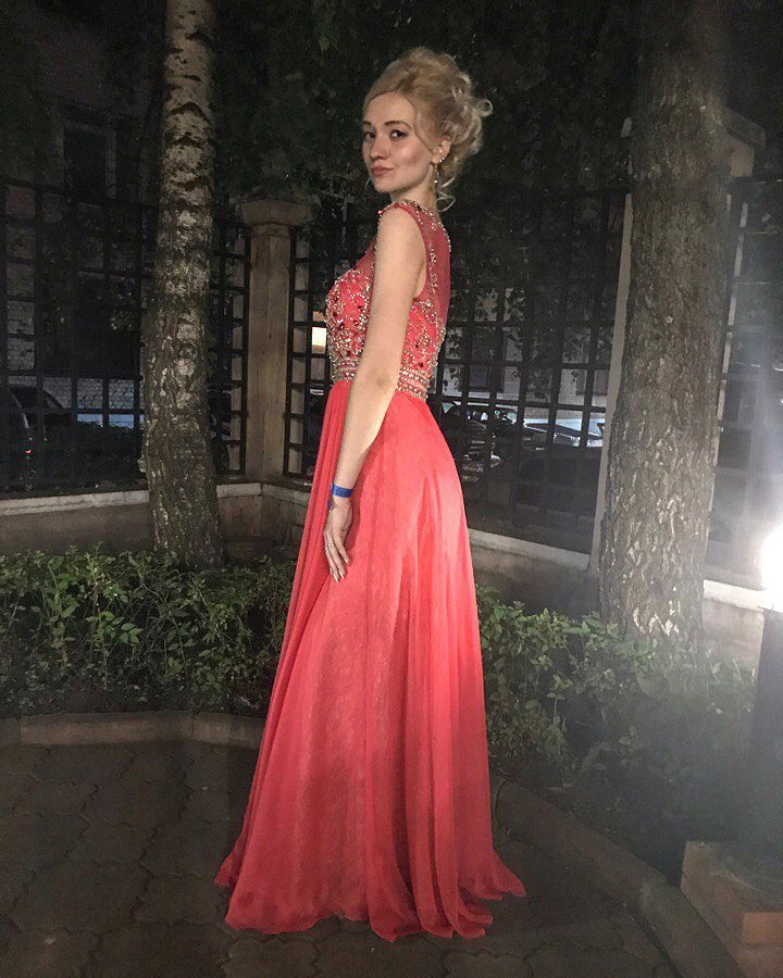 Юлия Лобачёва