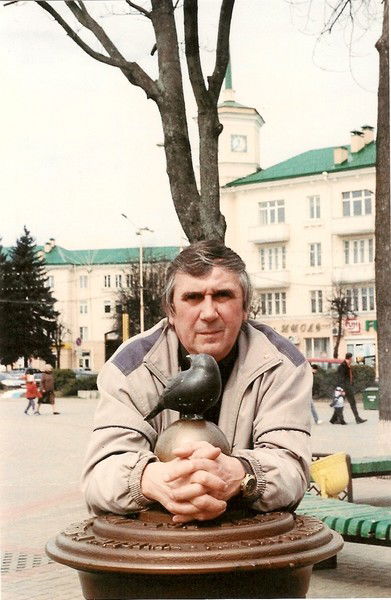 Владимир Вахлаков