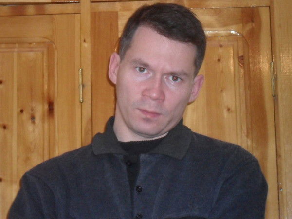 Роман Кутявин