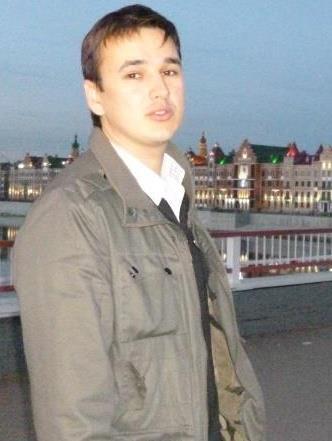 Артём Миронов