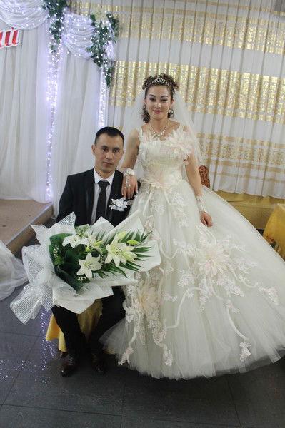 Азамат Алтынай