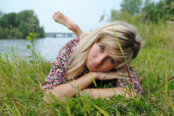 Лена Титова