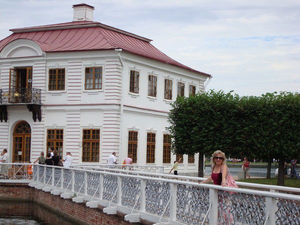 Алла Ростова