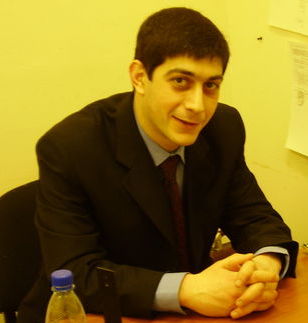 Армен Хачатрян