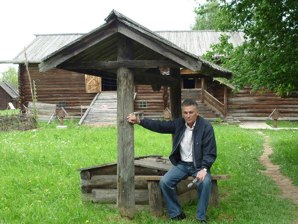 Александр Клочков