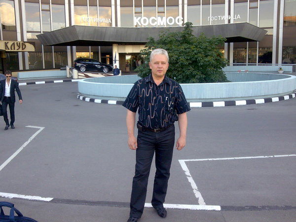 Виктор Строев