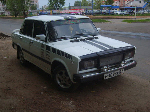 Артем Чесноков