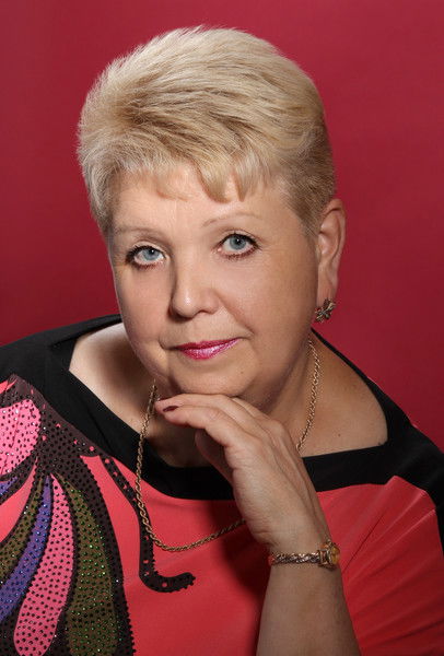 Елена Новикова