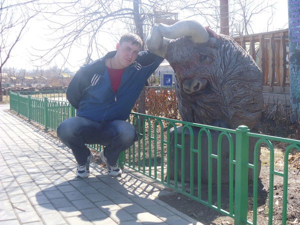 @ртём Яковлев