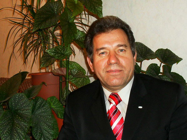 Николай Ларин