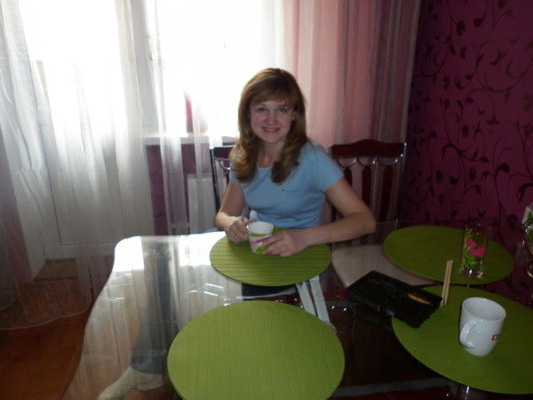 Лена Котова