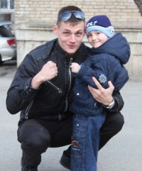 Иван Иванов