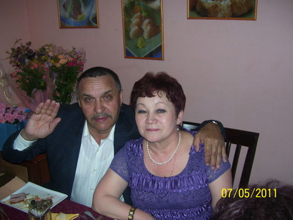 Анатолий Левченко