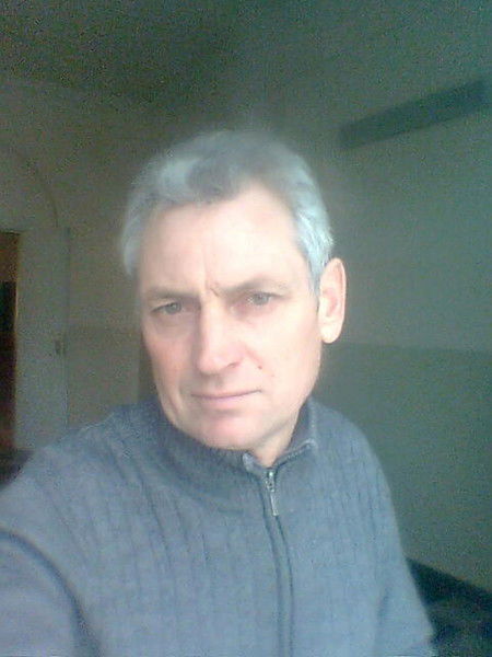 Юрий Левченко