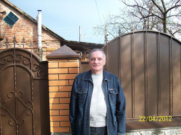 Анатолий Вольский