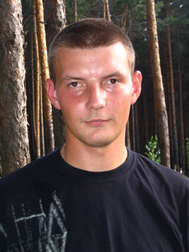 Антон Тарасов