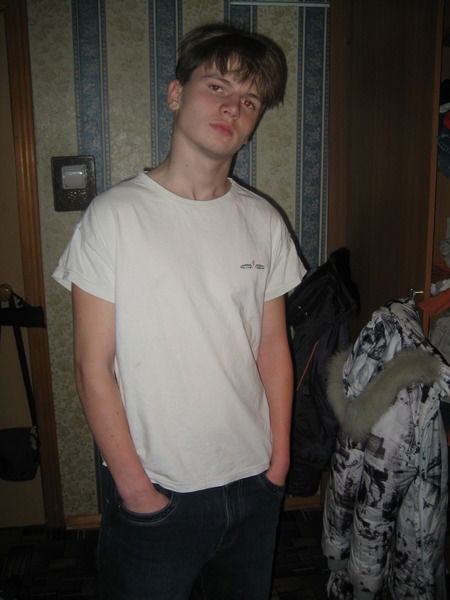 Антон Фурсов