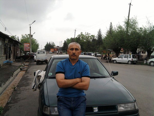 Валижон Махмудов