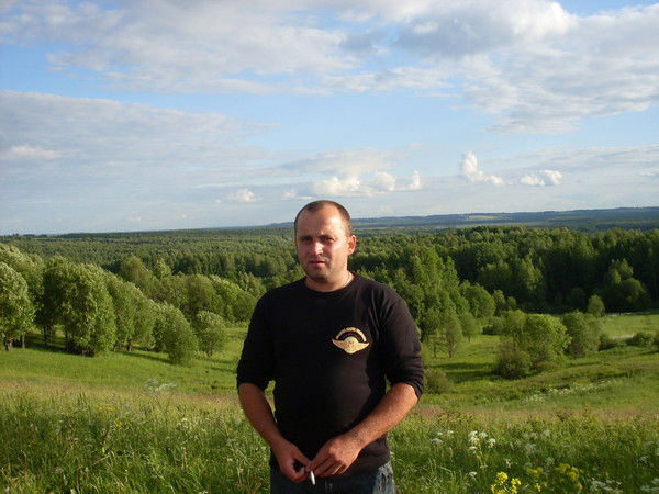 Женя Бирюков