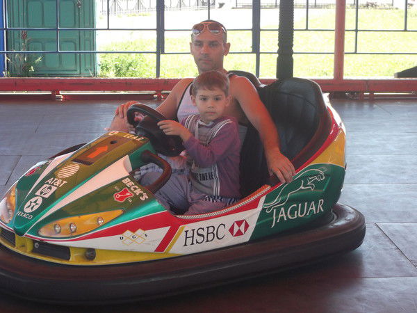 Максим Жаров