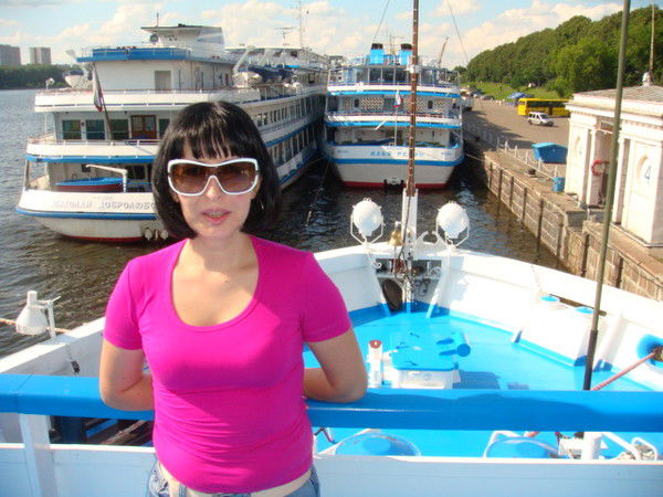 Елена Хлопова