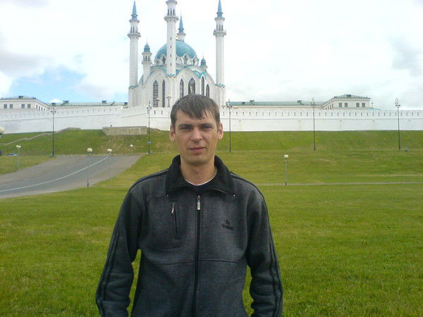 Денис Желнов