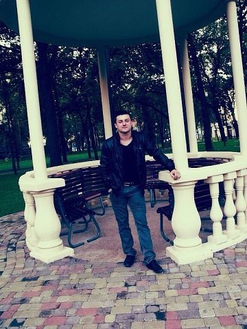 Андрей Харьков