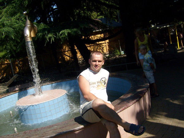 Максим Мирошник