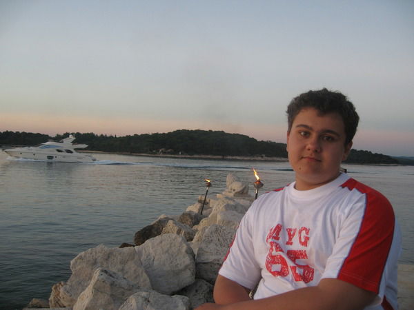 Максим Лучкин