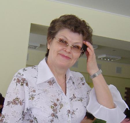 Елена Круконис