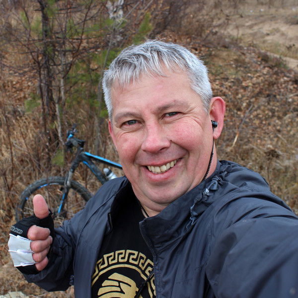 Вячеслав Ухандеев