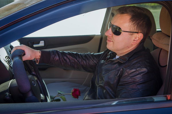 Андрей Новиков