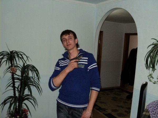 Александр Медведев