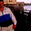 Дмитрий Шаров