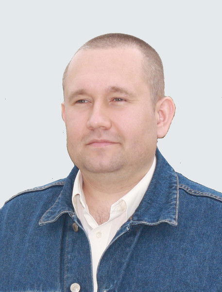 Максим Лазарев