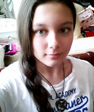 Лиза Шарпань