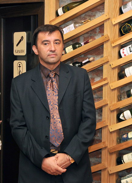 Александр Черниенко