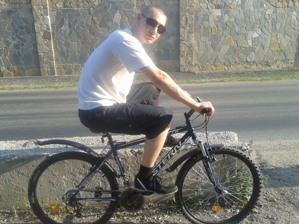 Андрей Коваль