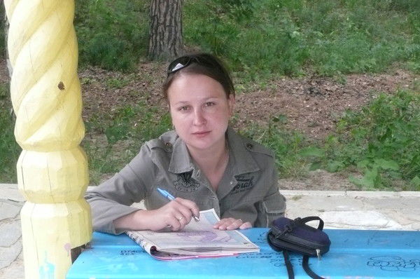 Елена Устинова